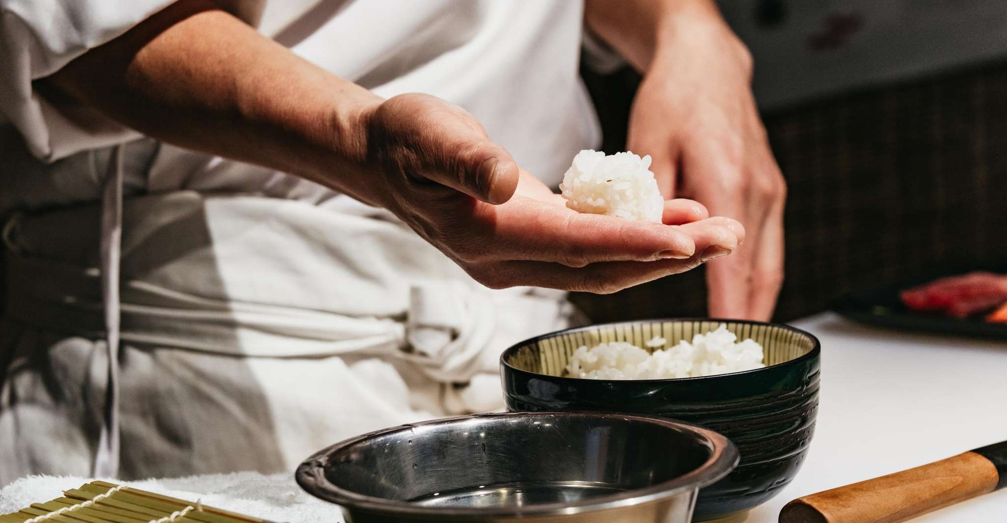 Tokyo: Tsukiji Fish Market Sushi Making Class with Pro Chef photo 13