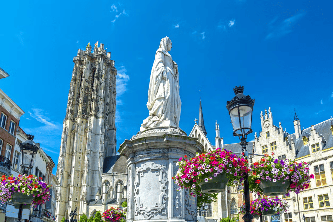 Belgien: Mechelen mit Reiseführer, Tradition, Kultur und Flamenco-Charme.