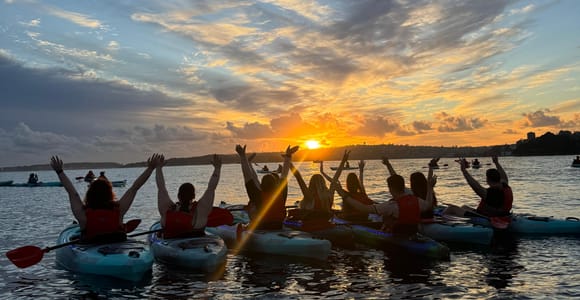 Sydney: Harbour Sunset Kayak Tour