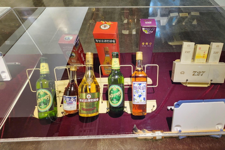 Meeting a North Korean Defector & North Korean Border