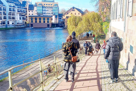 Strasbourg: Walking Tour with River Cruise Spanish guide - Strasbourg: Walking Tour with River Cruise