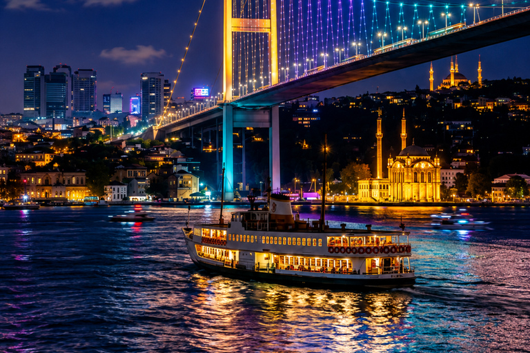 Istanbul: Europe & Asia Night Cruise with Dinner & Shows VIP Lounge, VIP Menu, Soft Drinks & Hotel Transfer
