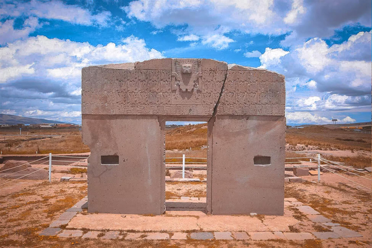 Tiwanaku: Entrance Fees & Lunch Included Tour from La Paz