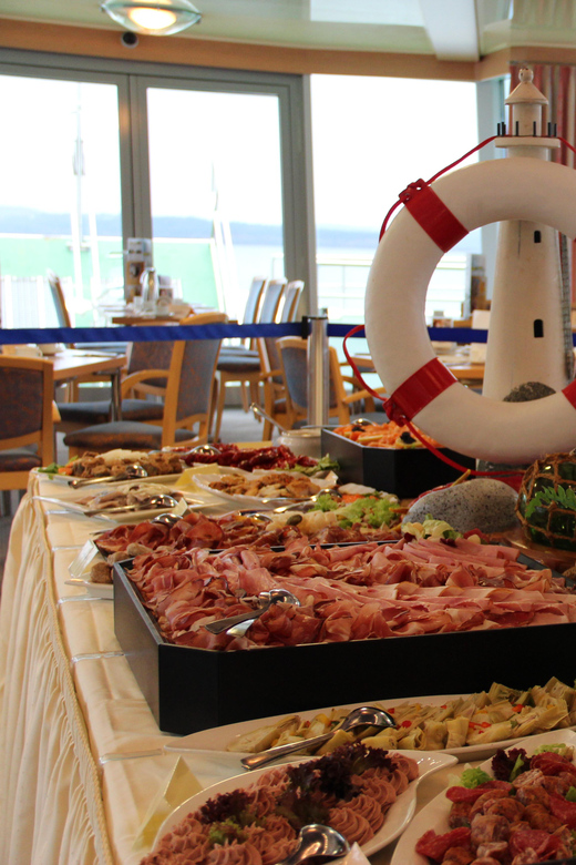 Biggesee XXL Bootsfahrt Mit All Inclusive Brunch Buffet GetYourGuide