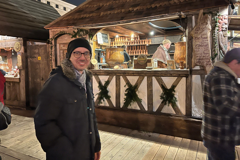 Christmas Oldtown Tour with Mulled Wine & experienced Guide