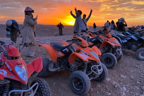 1h de passeio de quadriciclo pelo deserto com jantar e passeio de cameloMarrakech: Passeio de Quadriciclo pelo Deserto com Jantar Show e Passeio de Camelo