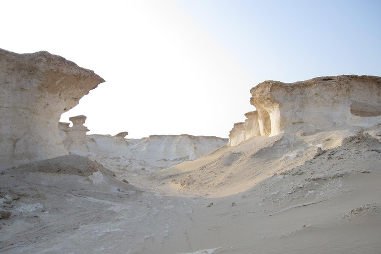 Doha: Gira por la Costa Oeste, Zekreet y la Escultura de Richard Serra