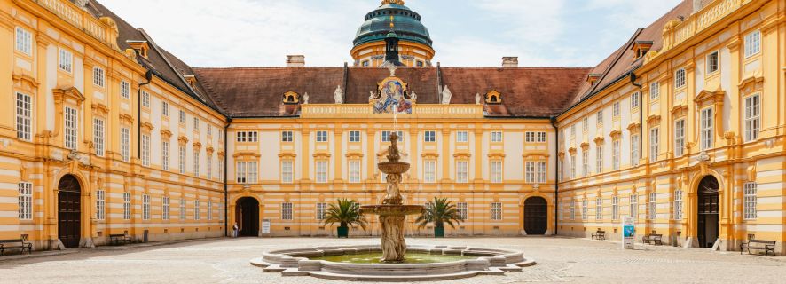 Ab Wien: Tour Wachau, Stift Melk und Donautäler