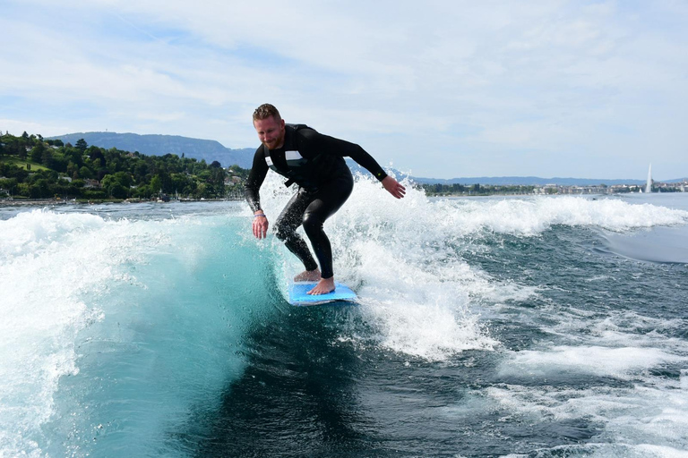 Geneva: Private Wakesurf Experience on Lake Geneva