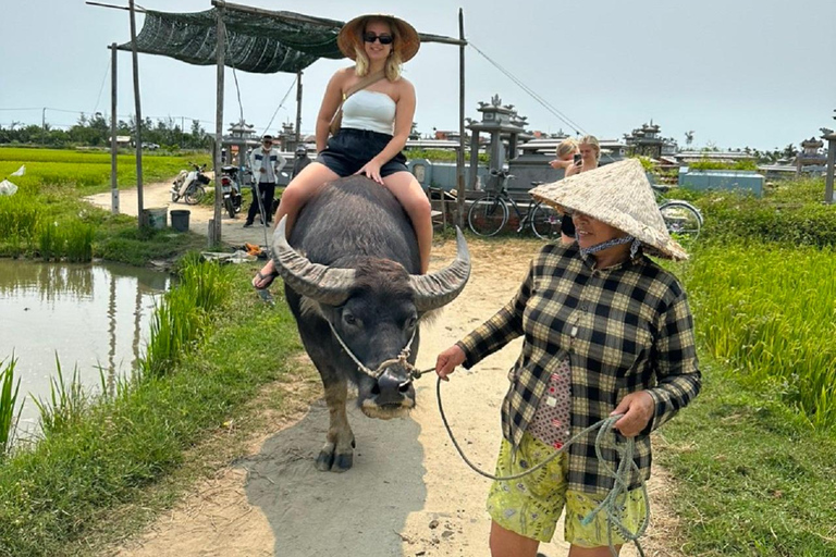 Hoi An: prywatne wioski z wycieczką motocyklową i łodzią z koszemHoi An: Wycieczka motocyklowa po prywatnych wioskach i rejs łodzią z koszem