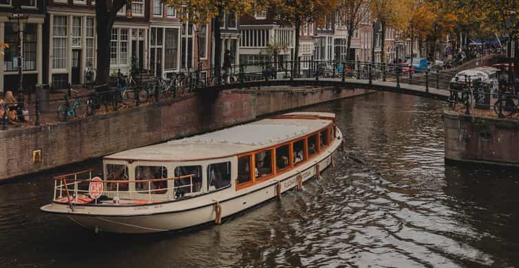 Amsterdam: Classic Saloon Boat Cruise with Cheese & Wine photo 7