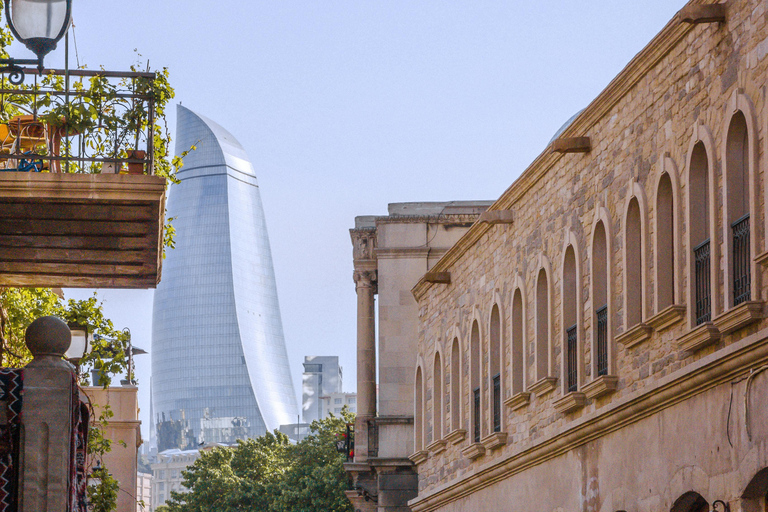 Baku: Old City Adventure Tour with Wine Tasting