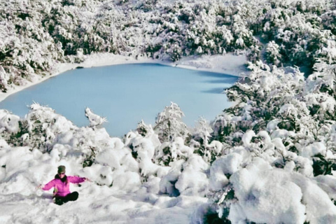 Bariloche: Laguna Verde – Walk on the frozen lagoon in Patagonia