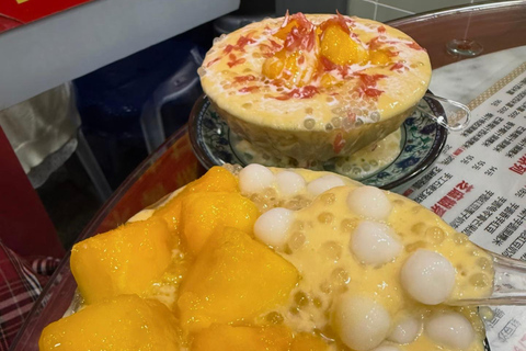 Guangzhou: Discover Lingnan Heritage & Local Life (Private) Guide for French/Spanish/Italian/German/Russian