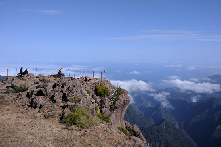 Madère : ARIEIRO PEAK, SANTANA, PONTA SÃO LOURENÇO JEEP TOURPrivé : Pic d&#039;Arieiro, Balcões, Santana &amp; Pta São Lourenço