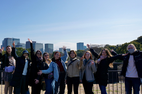 Tokyo: Imperial Palace History Walking Tour