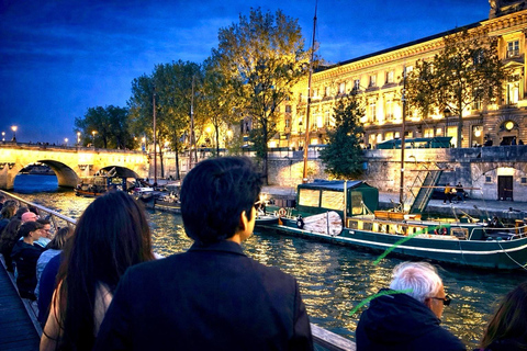 Paris: Day or Evening River Cruise with Musical Ambiance Paris: Evening River Cruise with Musical Ambiance & Postcard