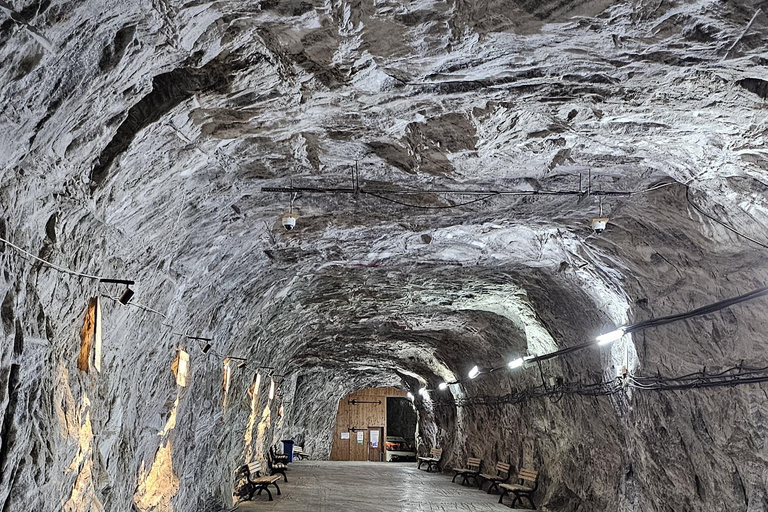 Bucharest: Salt Mine & Dracula's Tomb Trip-Tickets Included Minibus Group Tour max. 19 Persons Entrance Tickets Included