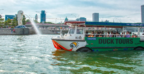 Singapore: Guided City Tour by Amphibious Duck Boat