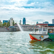 Singapore: Guided City Tour by Amphibious Duck Boat Singapore: Guided City Tour by Amphibious Duck Boat