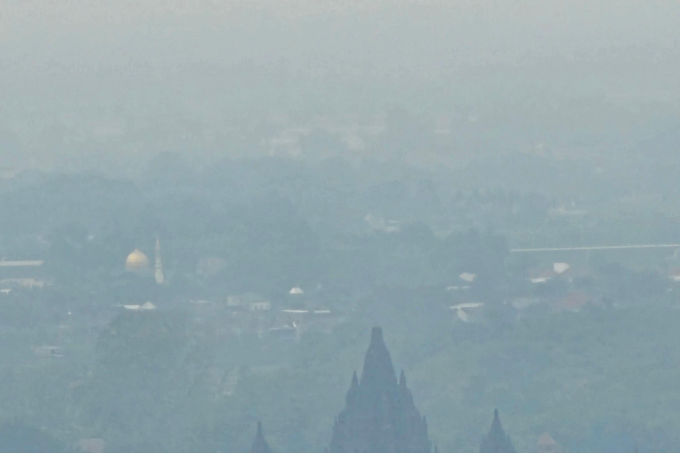 Templi e sapori: tour di Prambanan con fotografo e pranzoTempli e gusto: tour di Prambanan con fotografo e pranzo