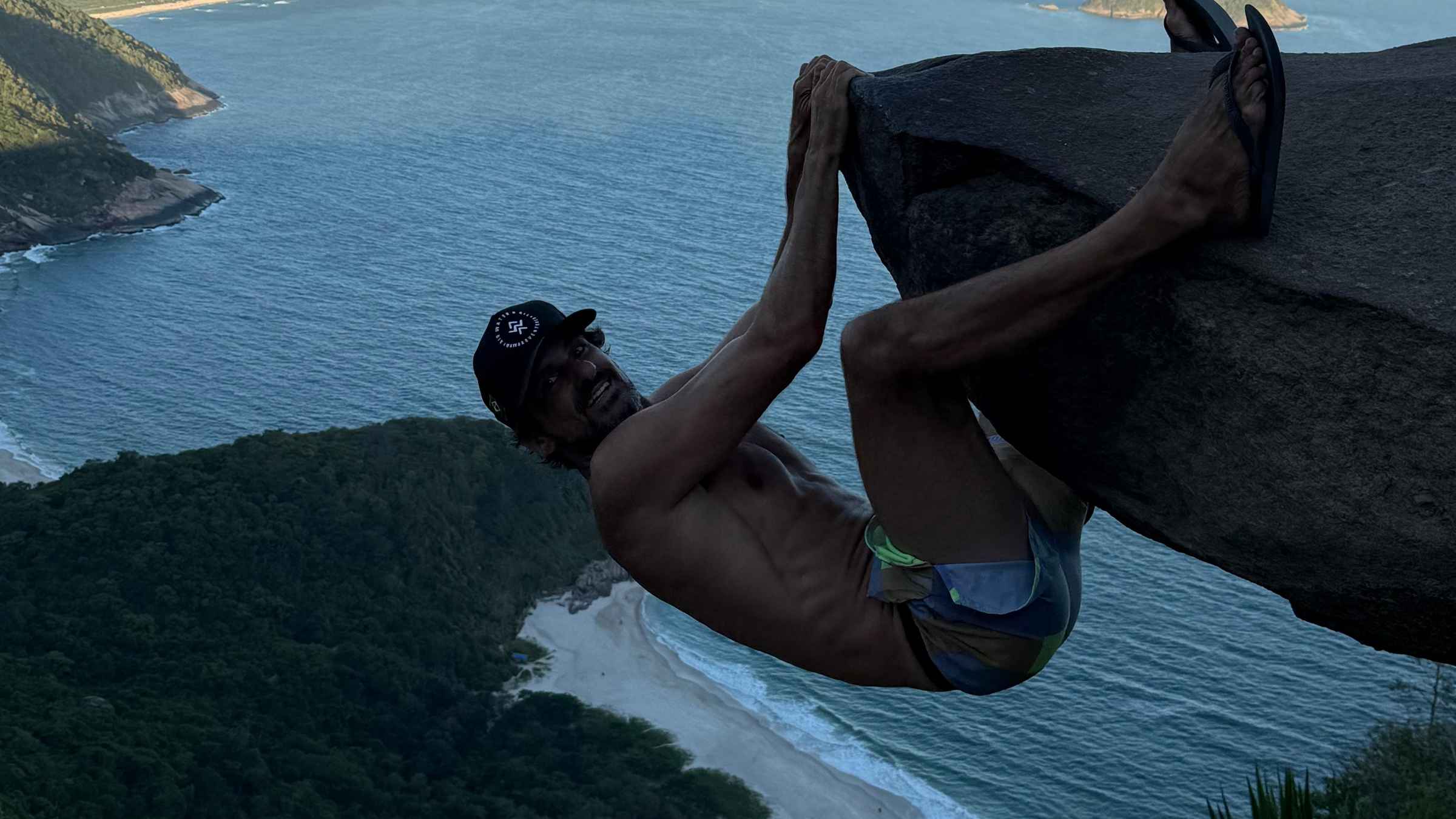 Rio de Janeiro: Sunrise Hike Telégrafo & Beach Time