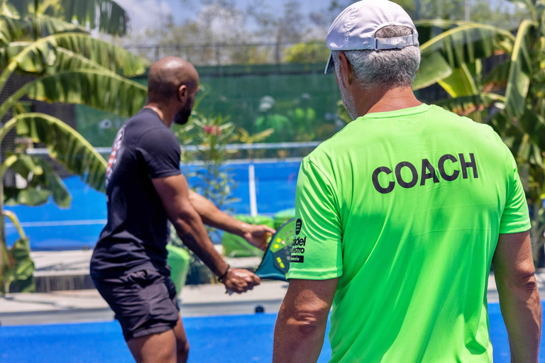 Zanzibar 1h30 Padel lesson Kiwengwa with hotel transferCourt lesson Kiwengwa with transfer - Morning Session