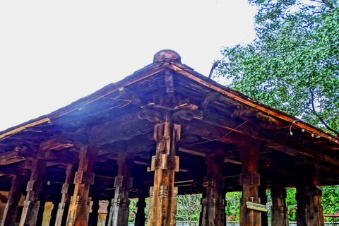 From Kandy: Pinnawala Elephants & Ambuluwawa Tower Day Tour From Kandy: Ambuluwawa Tower private tour by car/mini van 02