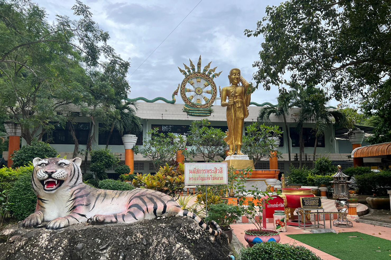 Krabi: Zachód słońca w świątyni Tiger CaveKrabi: Wycieczka do Świątyni Tygrysiej Jaskini o zachodzie słońca