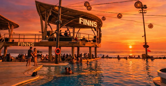 Bali: Tanah Lot Sunset & Finns Beach Club Private Tour