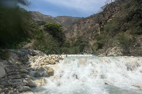 From CDMX: Early Tolantongo Hotsprings Tour with Cave Visit