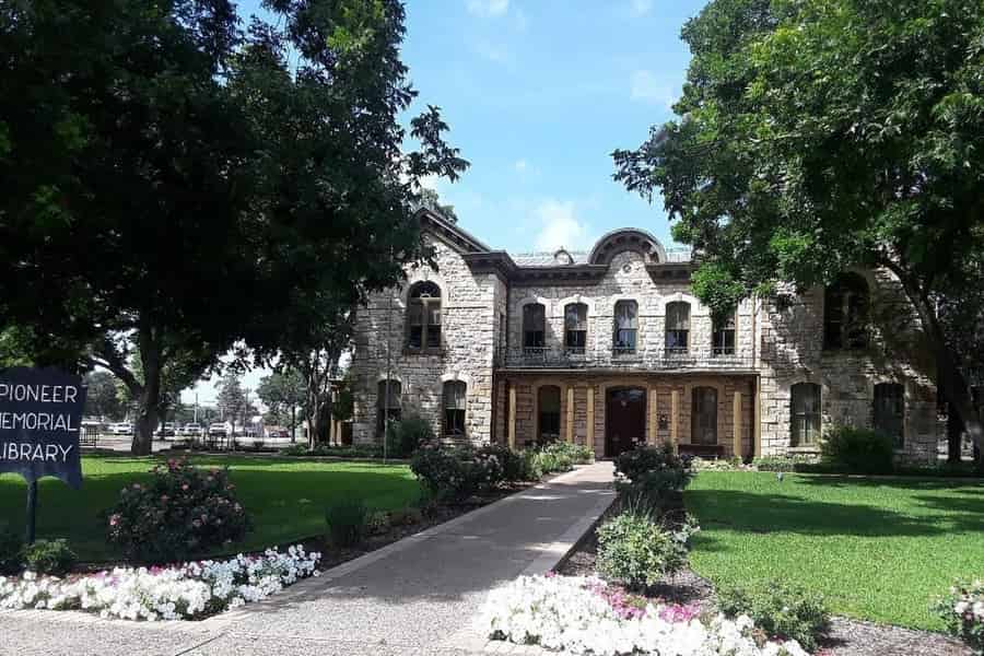 San Antonio: Tagestour durch das Texas Hill Country und Fredericksburg. Foto: GetYourGuide San Antonio: Tagestour durch das Texas Hill Country und Fredericksburg. Foto: GetYourGuide
