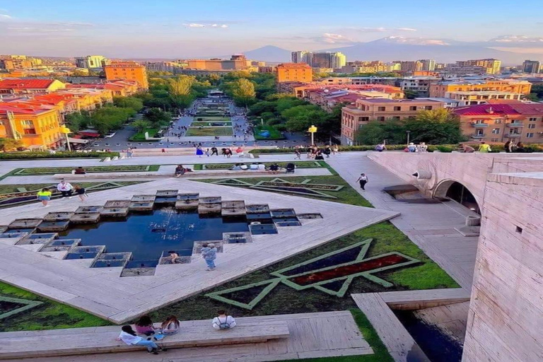 Desfruta de um tour particular de 4 dias na Arménia a partir de Yerevan