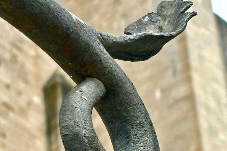 From Madrid: Check out Segovia and have a toast at a family winery From Madrid: Explore Segovia and toast at a family winery