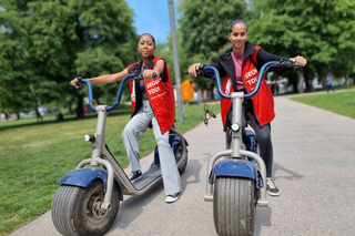 Berlin City: 2 Hour Guided Fat Tire E-Scooter Tour