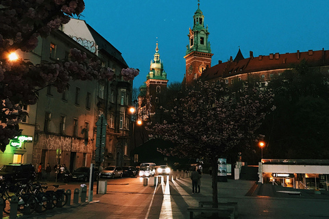 Krakow: Chopin & Friends Concert with Candlelight