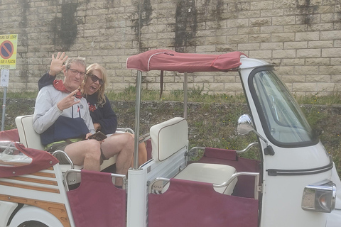 Tours: visite du coeur historique de la ville.