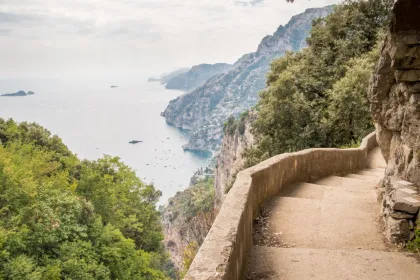 Atemberaubende Reise auf dem Pfad der Götter: Tour ab Positano