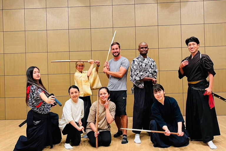 Tokyo: Samurai & Ninja Experience with a real sword Samurai Sword Mastery Experience
