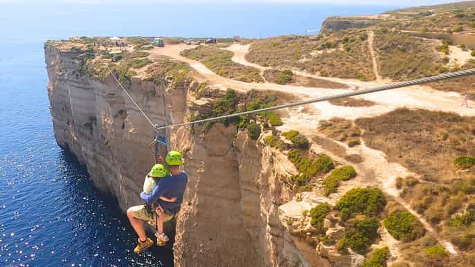 Zipline-eventyr på Malta