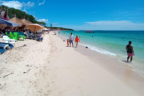 Cartagena: 1-dniowa wycieczka na plażę Baru z bioluminescencyjnym planktonem