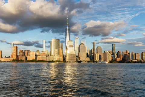 New York City: jachtvaart bij zonsondergang