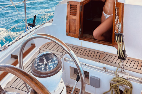 Mallorca South: Private Classic Sailboat Experience Mallorca South; Private Sailboat 7 hours