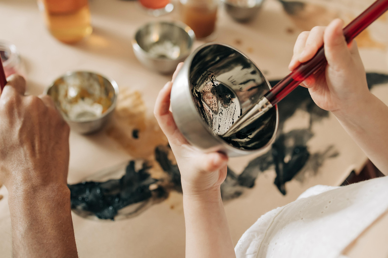 Paint & Sip Tea: Botanical Illustration in São Paulo Studio