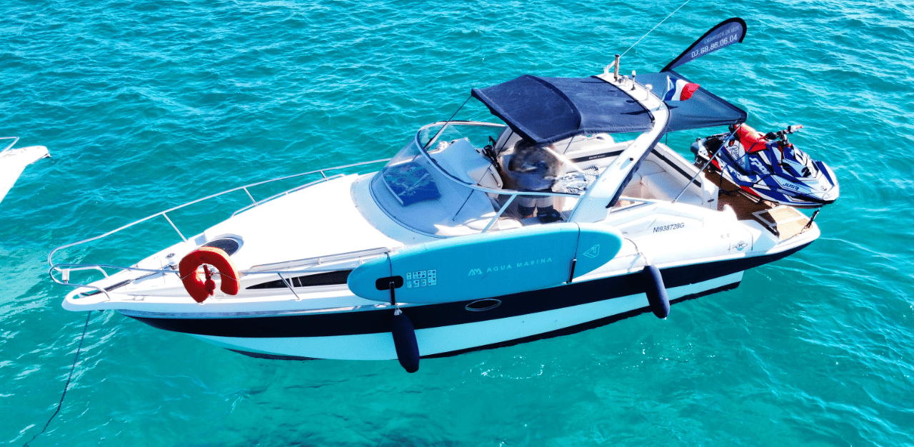 Cannes: Boot und Jetski Mandelieu