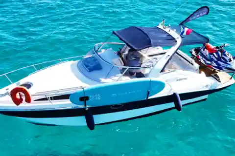 Cannes : tekne ve jet ski mandelieu