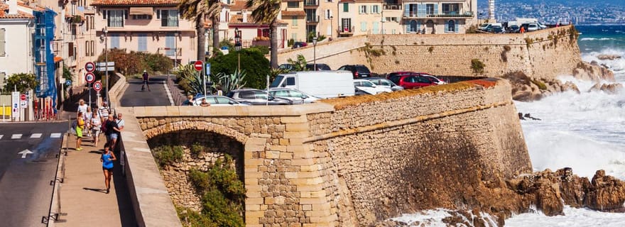 Antibes : Promenade express avec un habitant en 60 minutes