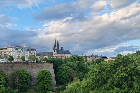 From Brussels: Private Luxembourg City Tour and Wine Tasting