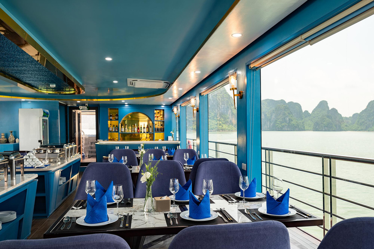 Hanoi: Bai Tu Long Bay Cruise with Lunch and Kayaking