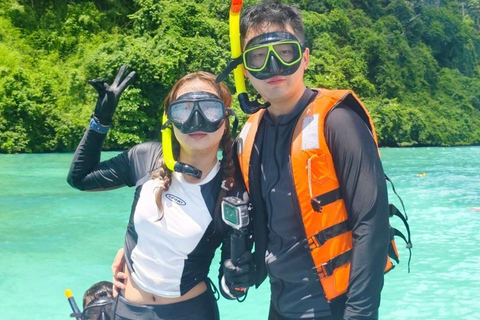 Phuket: Phi Phi Islands and Maya Bay Day Trip with Lunch